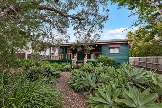 29 Camelot Street, QLD 4105