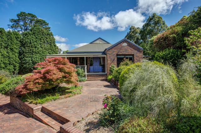 10 Cooke Place, NSW 2577