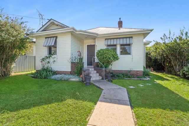 10 Wade Street, NSW 2583