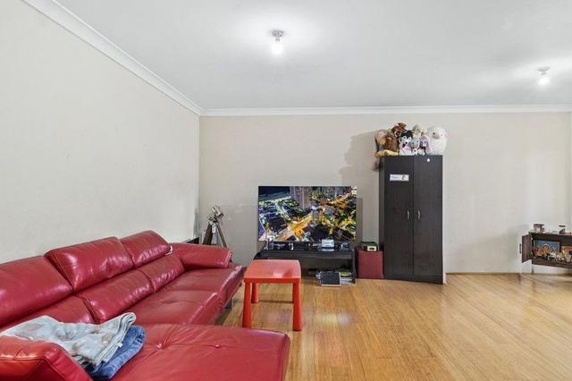 4/11 Oxford Street, NSW 2148