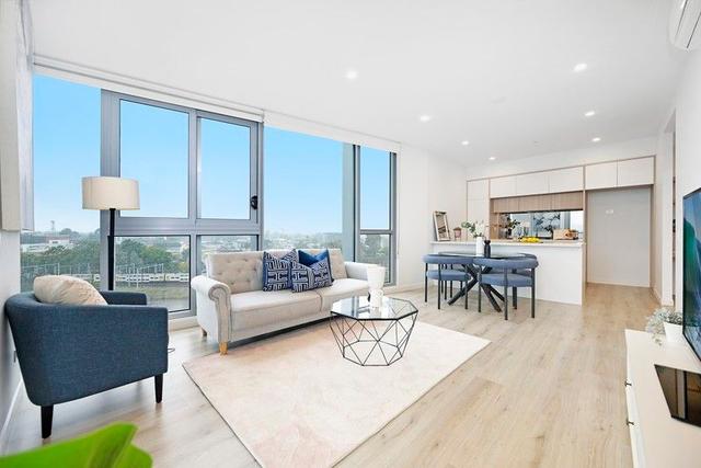 907/10 Aviators Way, NSW 2750