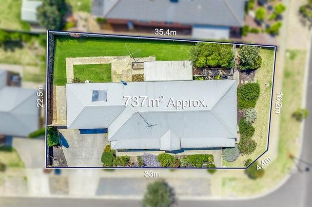 2 Sunset Way, VIC 3331