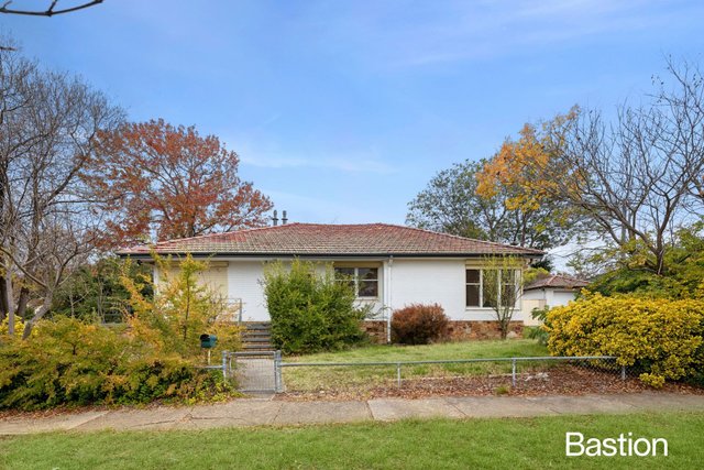 36 Walker Crescent, ACT 2603