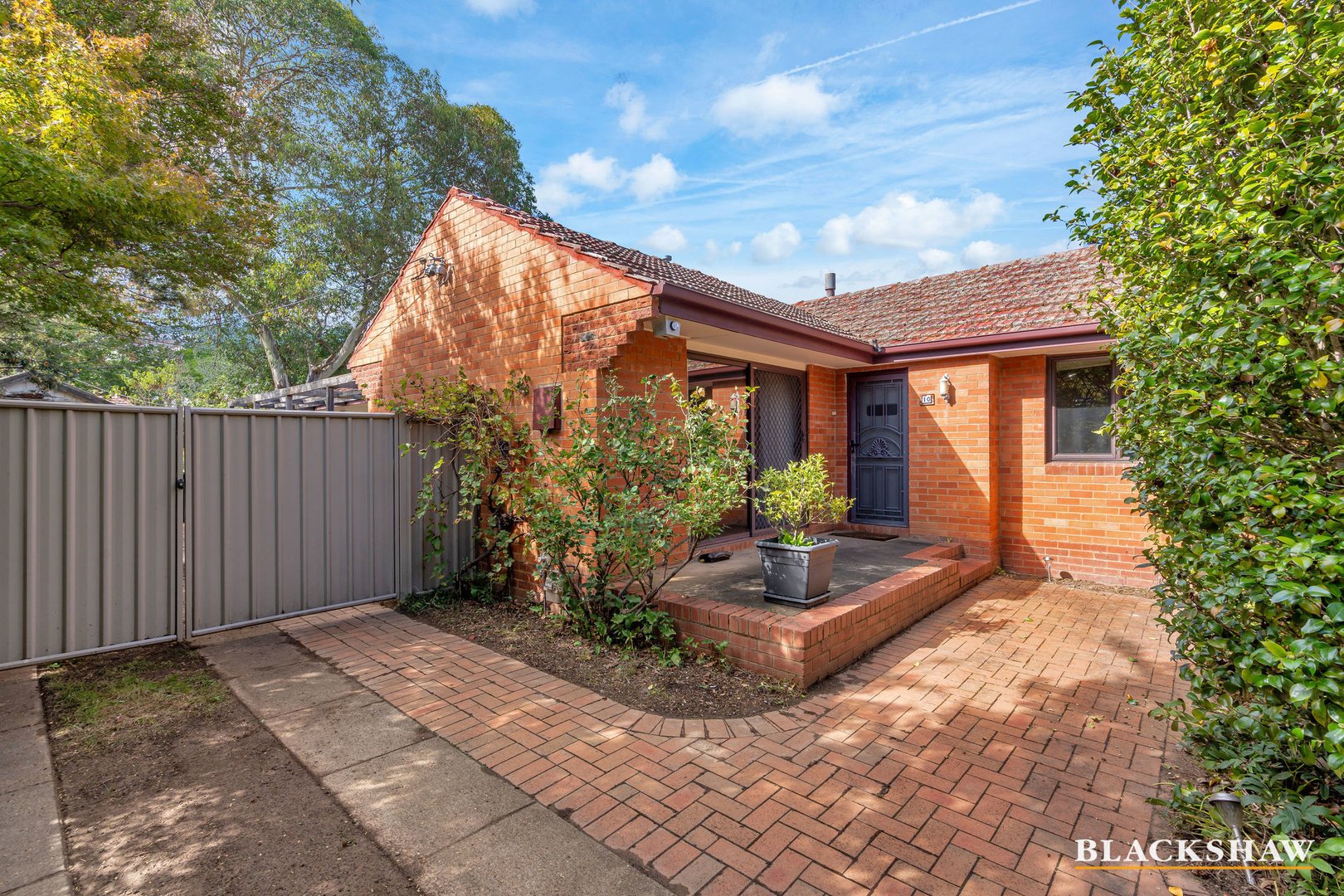 10 Hackett Gardens, Turner ACT 2612 Allhomes