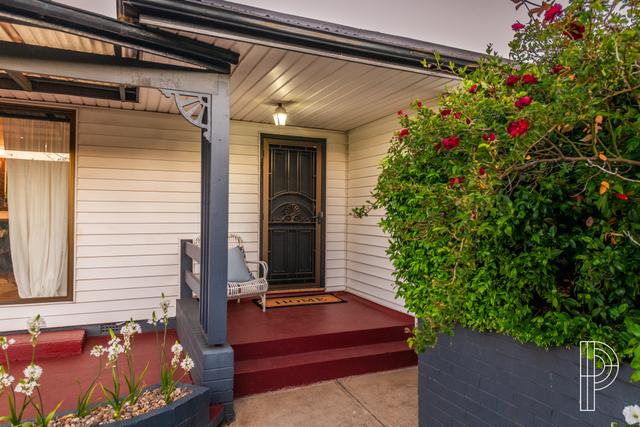 74 Donald Road, NSW 2620