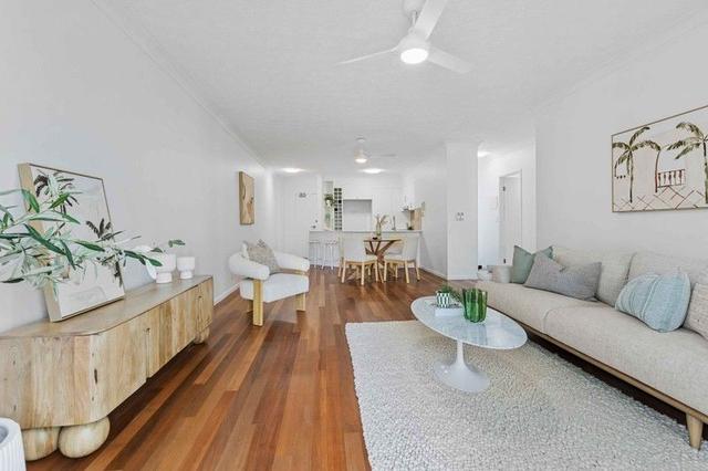 2/29 Seagull Avenue, QLD 4218