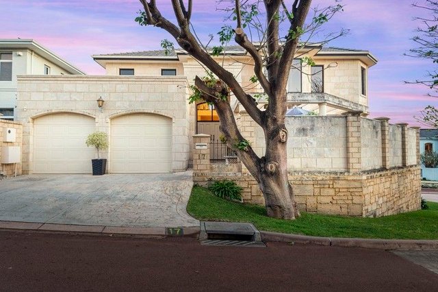 17 Chipperfield Court, WA 6012