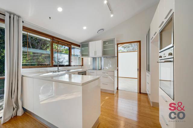 56 Crozier Circuit, ACT 2902