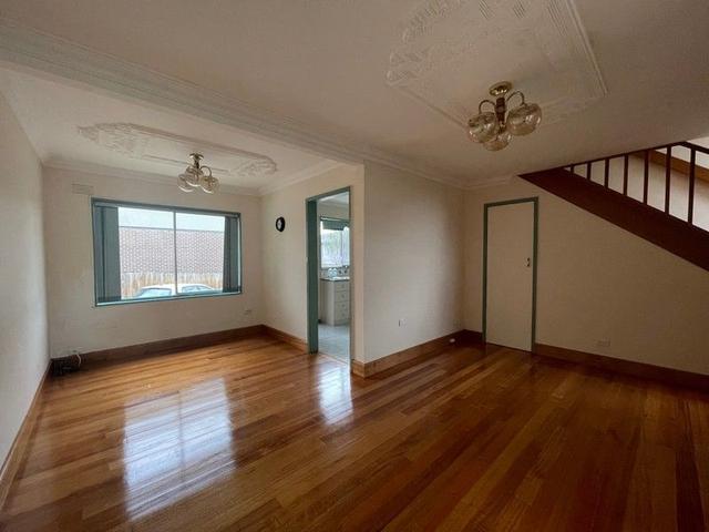 2/73 Atkinson Street, VIC 3148