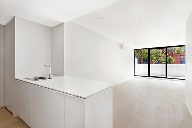 208/8 Garden Street, VIC 3141