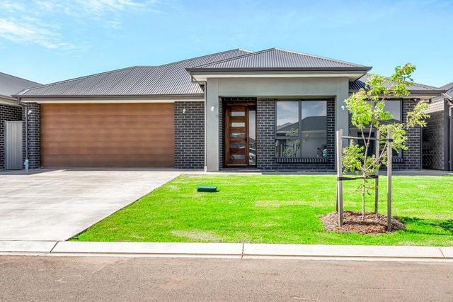 24 McNamara Way, SA 5120