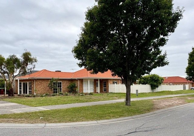 52 Ellen Road, VIC 3805