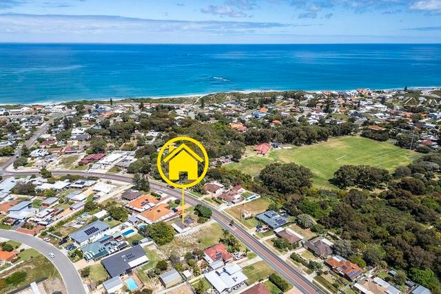 84 Lagoon Drive, WA 6035