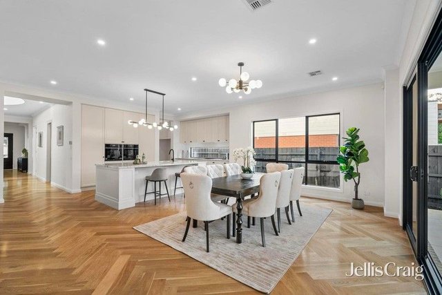 19 Merrick Crescent, VIC 3150