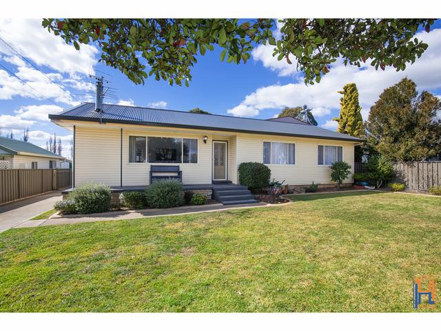 11 Drew Street, NSW 2350