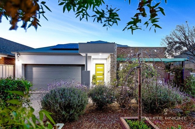 9 Surrey Place, VIC 3023