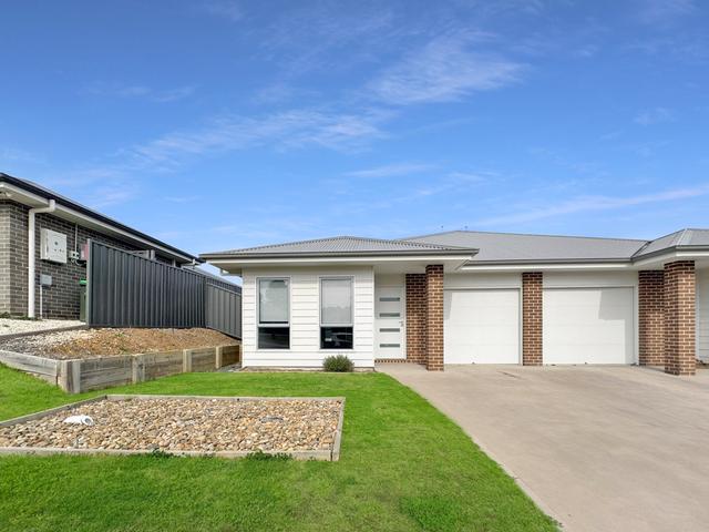 12B McGrath Pl, NSW 2580