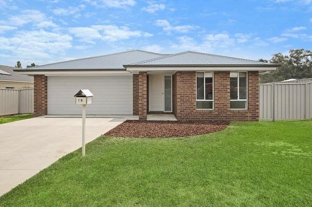 19 Bevington Bend, NSW 2641