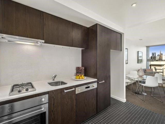 1105/162 Albert Street, VIC 3002