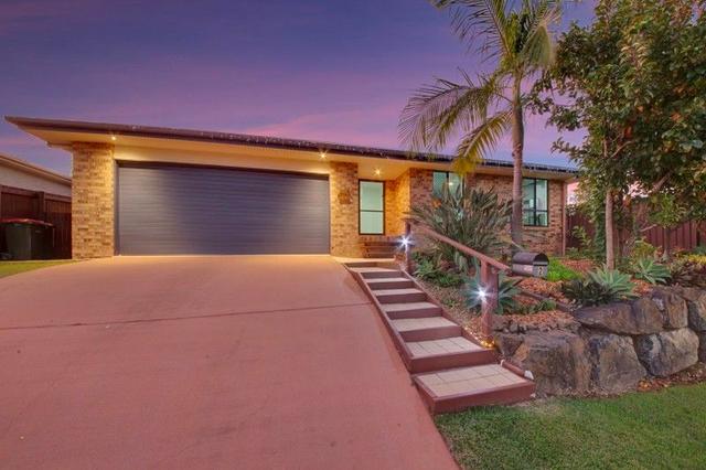 2 Grasstree Crescent, QLD 4680