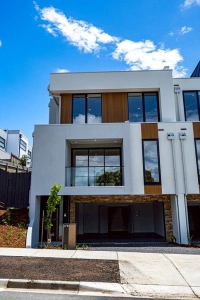 4/16 Winston Drive, VIC 3108