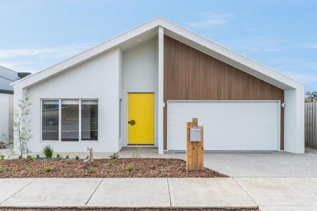 19 Pebble Street, VIC 3218