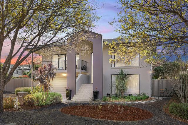 9 Larpent Street, ACT 2914