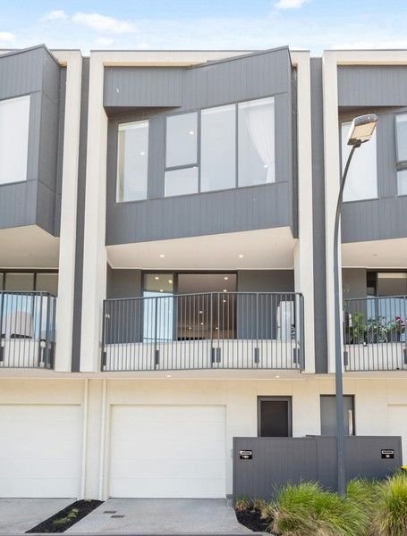 31 Boardwalk Place, VIC 3033