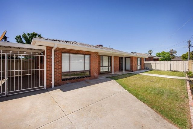 27 Campbell Avenue, VIC 3690