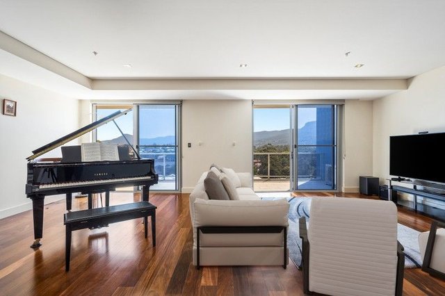 96/2-12 Young Street, NSW 2500