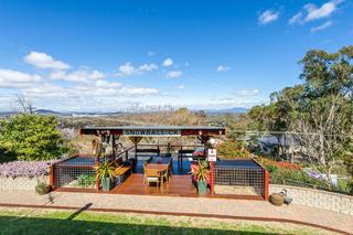 Rear Entertaining Deck