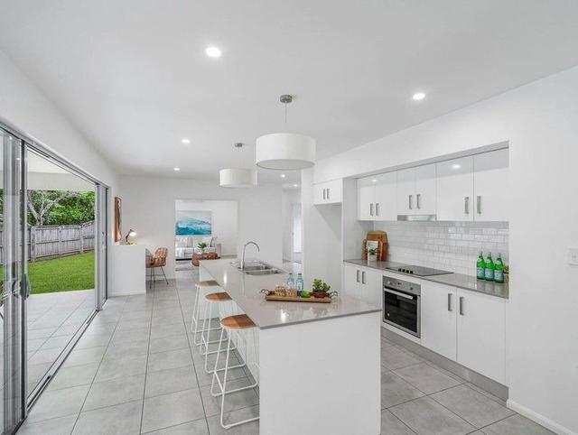 12 Stringer Close, QLD 4870