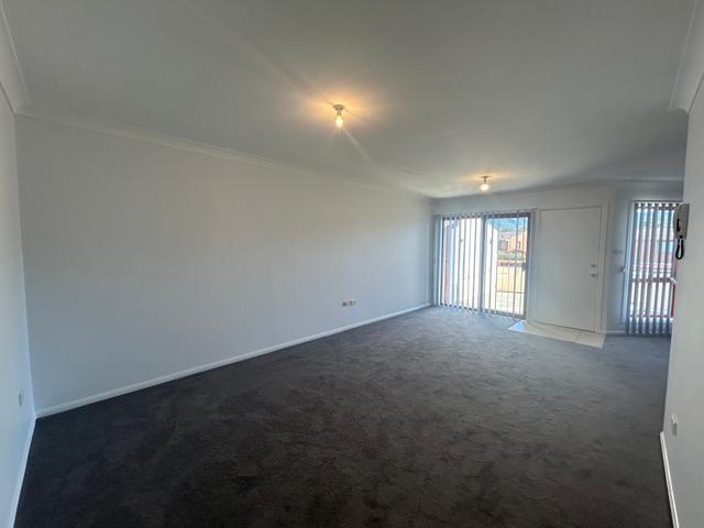 4/102 Central Road, NSW 2526