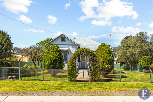 10 Patterson Avenue, NSW 2594