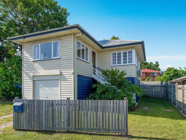 13 Muriel Avenue, QLD 4105