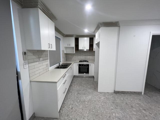 11 Mubo Cres, NSW 2173