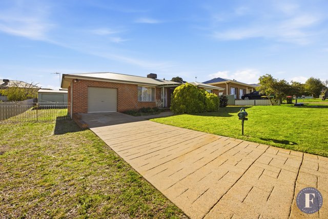 28 Pineview Circuit, NSW 2594