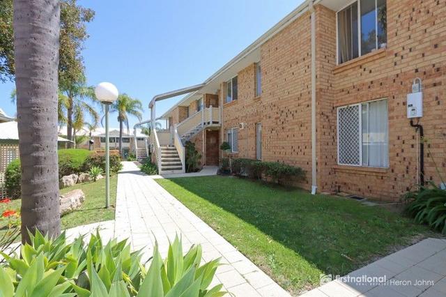 13/2 Pinewood Avenue, WA 6163