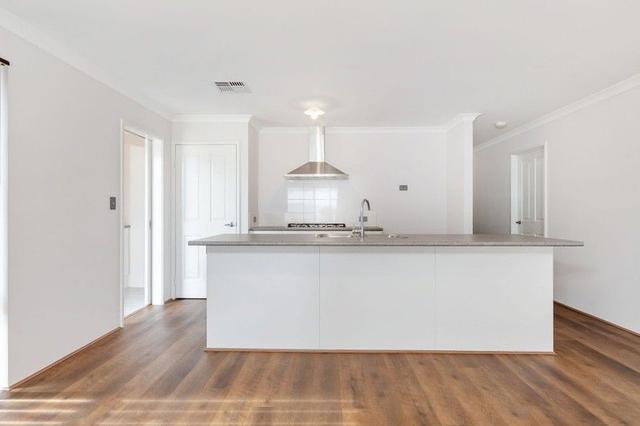 38 Fontana Lp, WA 6038