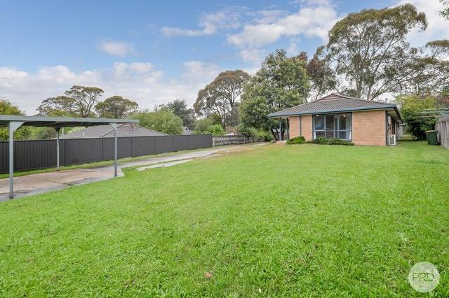 2/4 Rathkeale Avenue, VIC 3350