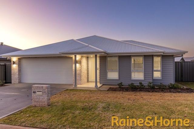 40 Peel Place, NSW 2830