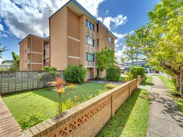 4/106 Bayview Terrace, QLD 4011