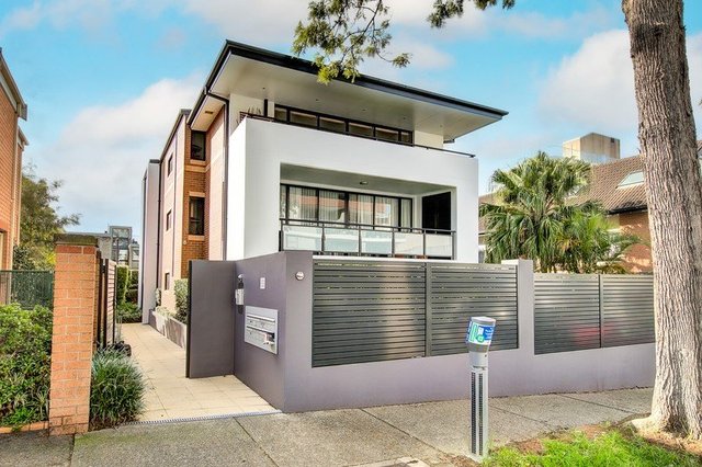 2/24 Grosvenor Street, NSW 2089