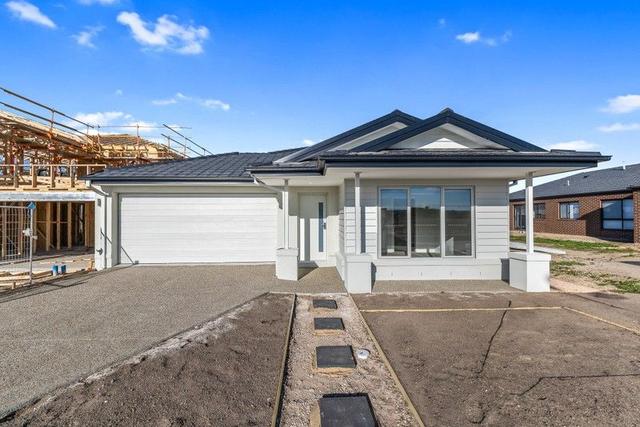 7 Horvath Boulevard, VIC 3809