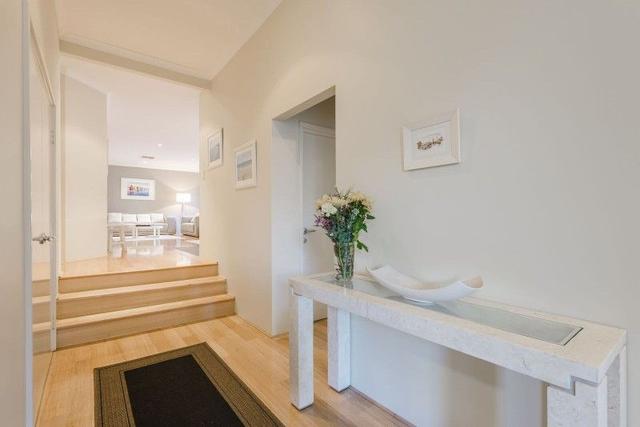 8 Baring Street, WA 6012