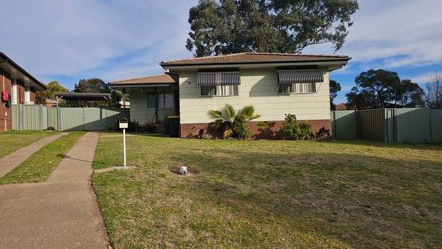 15 Jindalee Circuit, NSW 2794