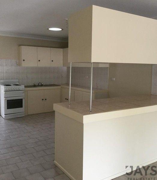 4/129 West Street, QLD 4825