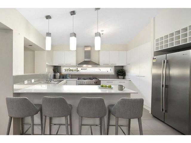 16 Beechey Circuit, NSW 2570