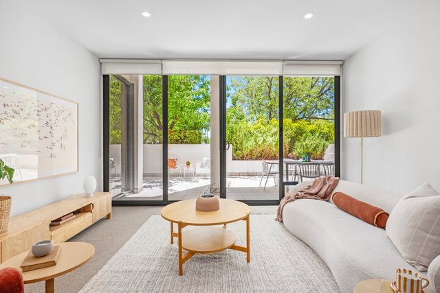 14/10 Burke Crescent, ACT 2604