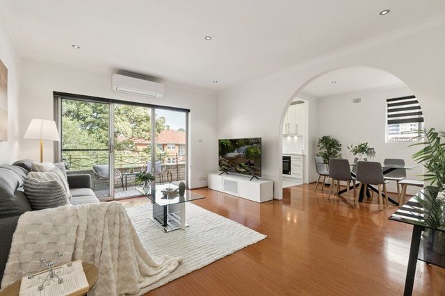 4/4 Noble Street, NSW 2218